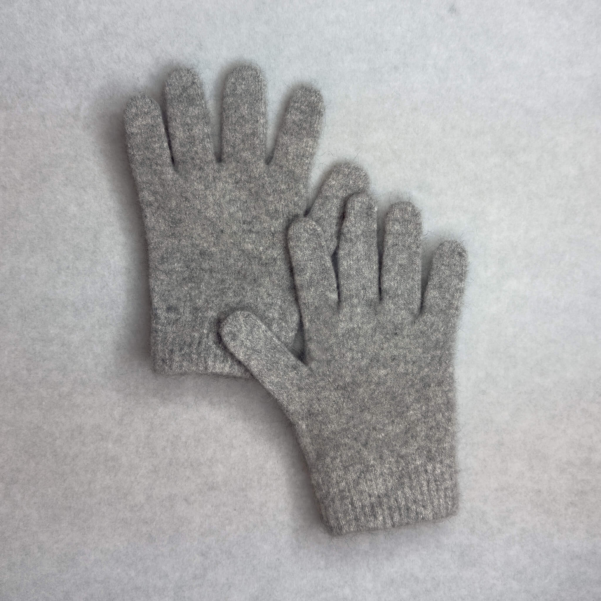 Shop High Quality Merino Gloves | NZ Made, Global Delivery – Kapeka