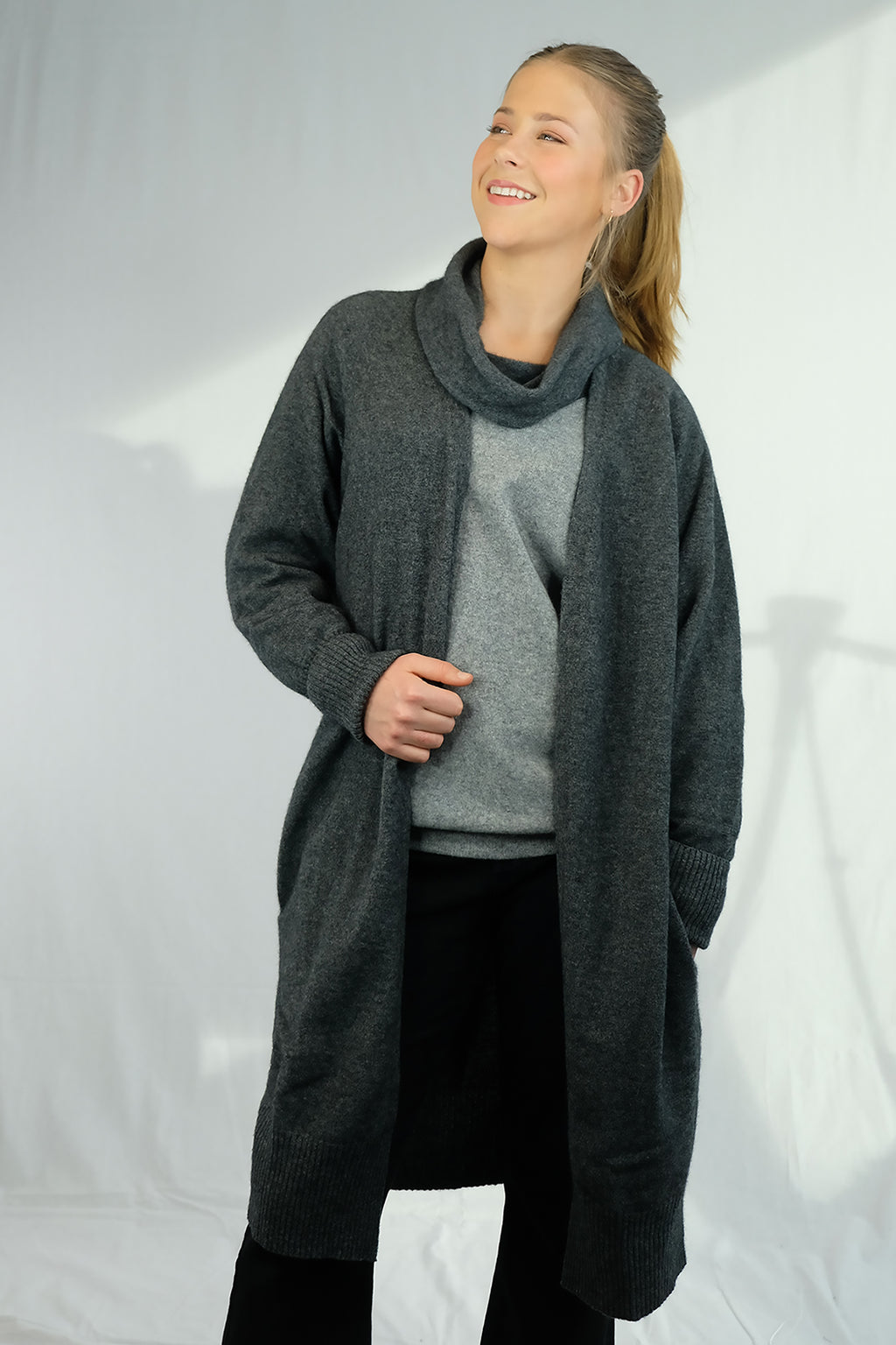 Long Pocket Cardigan